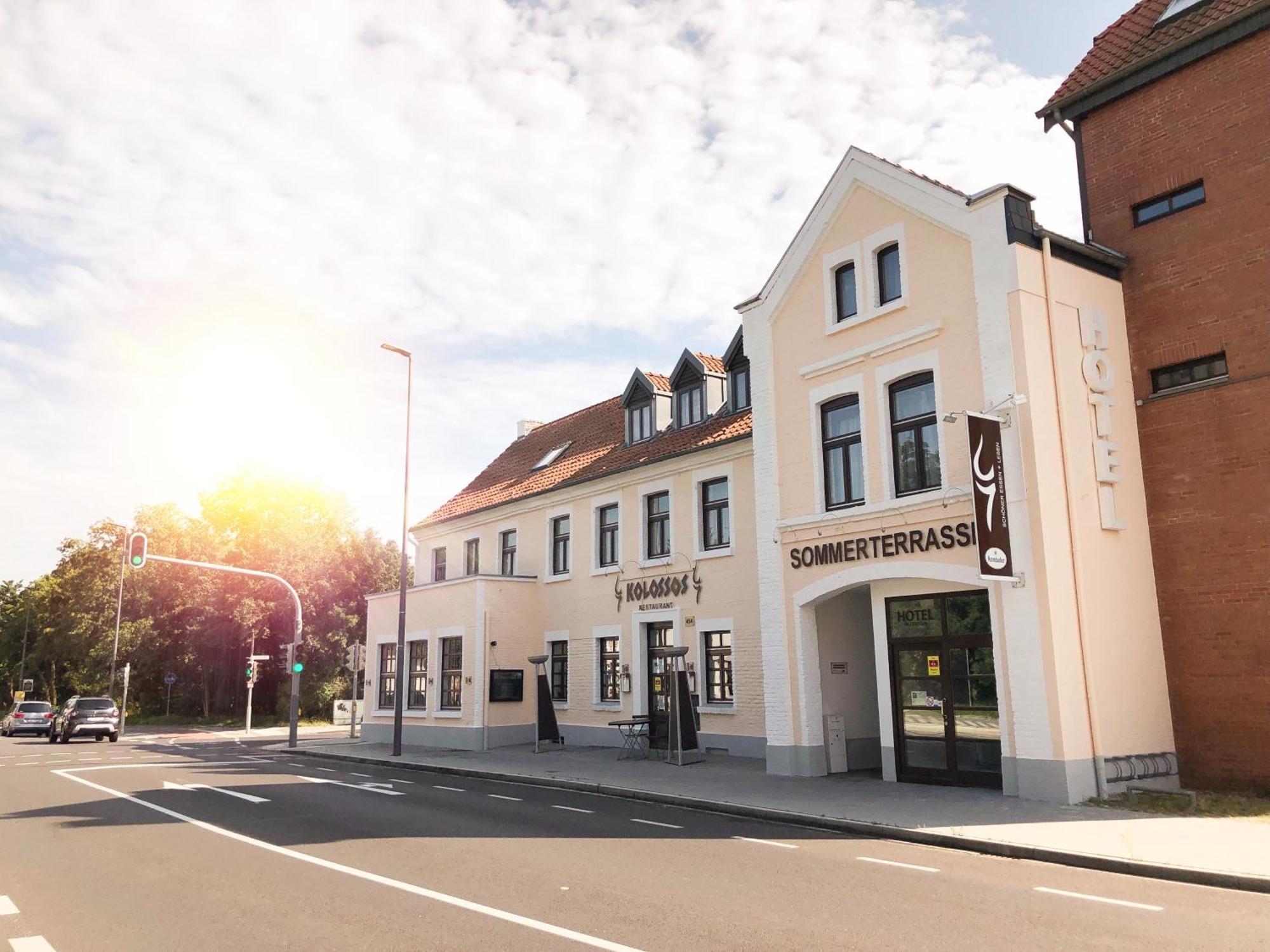 Hotel Kolossos Duesseldorf - نيوس المظهر الخارجي الصورة